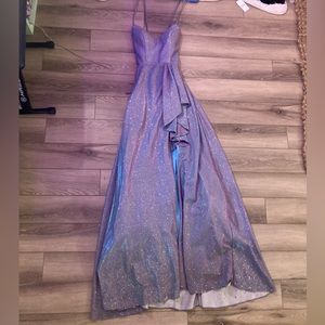 Blondie Nites size 0 womens sparkly metallic gradient blue and purple prom dress